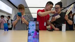 XI'AN, CHINA - AUGUST 22: Customers visit a Huawei experience store Plus at Century Ginwa shopping mall on August 22, 2019 in Xi'an, Shaanxi Province of China. Huawei opened its first experience store Plus in northwestern China on Thursday. (Photo by Lei Jia/VCG via Getty Images)