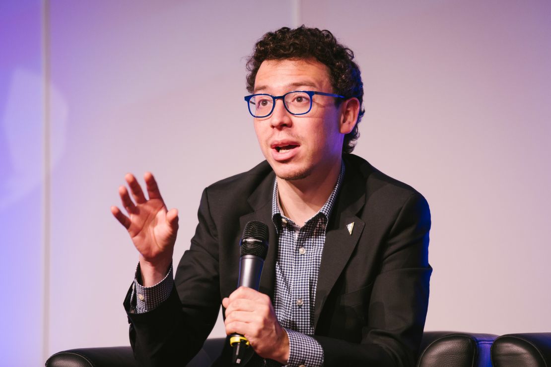 Duolingo founder Luis von Ahn speaks at an event in 2015. 
