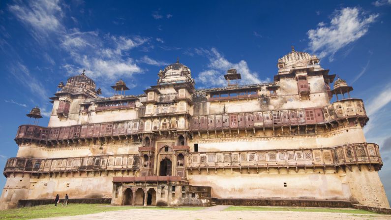 <strong>Jahangir Mahal, Orchha, Tikamgarh, Madhya Pradesh, India</strong>: Built in the early 1600s to welcome  Mughal Emperor Jahangir, this striking palace is a beautiful sight.
