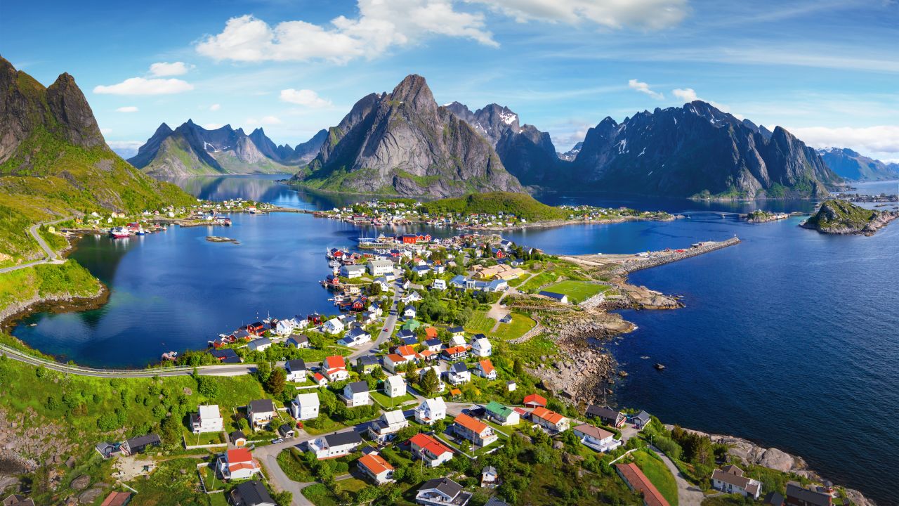 <strong>Lofoten Islands, Norway: </strong>This archipelago made up of seven main islands is known for its towering peaks, deep fjords and picture perfect villages