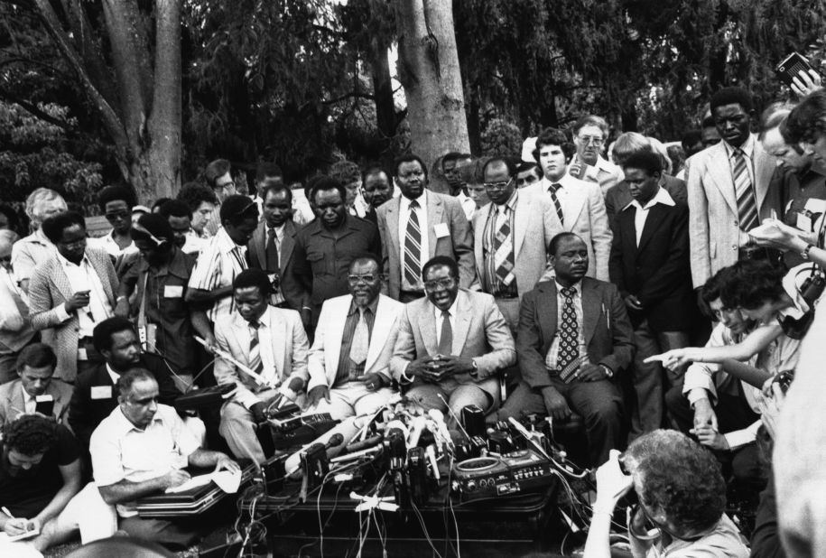 Mugabe holds a news conference in Salisbury -- now Harare, the capital of Zimbabwe -- in March 1980. He had just been elected as the first prime minister of Zimbabwe, helping to form the new country after British rule of Rhodesia came to an end.