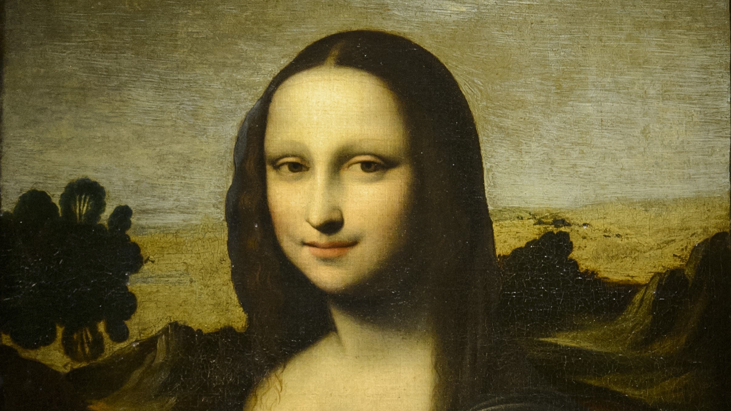 Is it legal to paint the Mona Lisa?