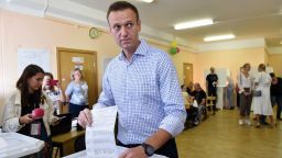 Russian opposition activist Alexei Navalny casts his vote at a polling station during to the Moscow city Duma election in Moscow on September 8, 2019. - Russians vote in local and regional elections on September 8, 2019. (Photo by Vasily MAXIMOV / AFP)        (Photo credit should read VASILY MAXIMOV/AFP/Getty Images)