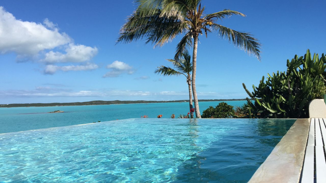 Splurging on a Caribbean vacation rental can mean your own infinity pool.