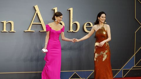 Elizabeth McGovern, left, and Michelle Dockery on the red carpet at the world premiere.