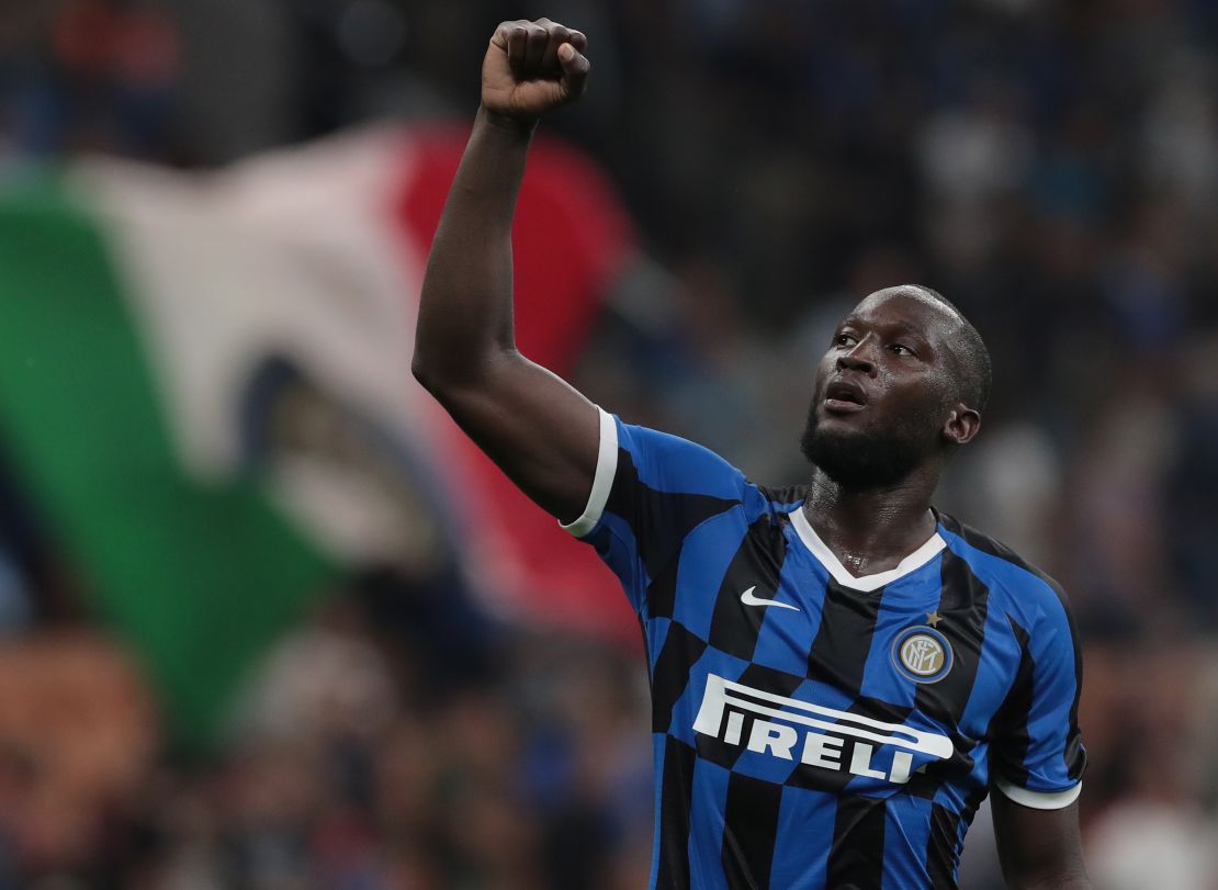 Romelu Lukaku celebrates his goal for Inter during the Serie A match against Lecce  on August 26.