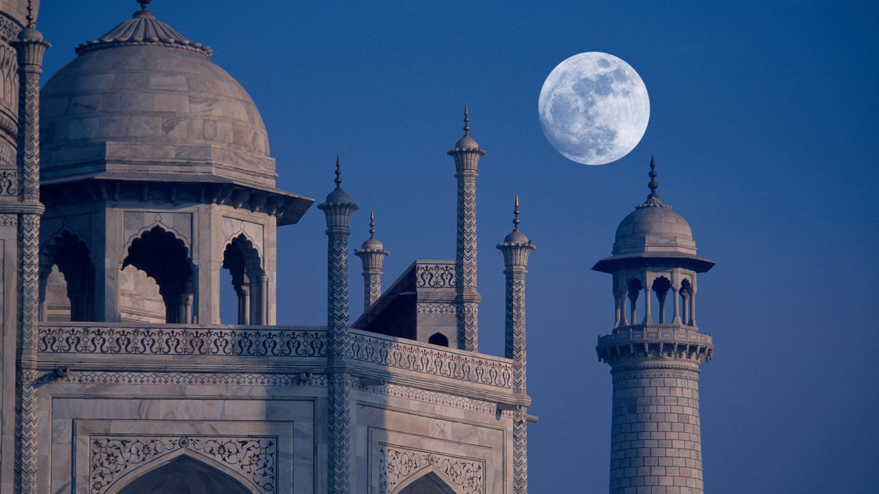 According to Ctrip CEO Jane Sun, India's Taj Mahal is on the wish list of many Chinese travelers. 