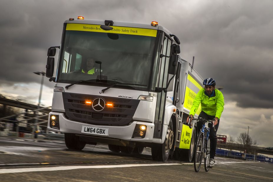 Promoted by Transport for London (TfL), this is a new rating system for heavy vehicles to improve road safety, especially cyclists who end up in a truck's 'blind spot.'