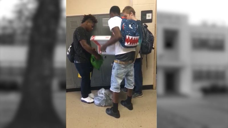 He Was Bullied Over His Clothes. So Classmates Stepped In | CNN