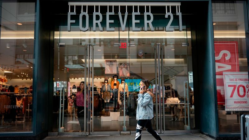 Despite Bankruptcy, Forever 21 Will Live On After New Owners Step In : NPR