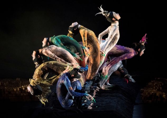 Members of China's Peacock Contemporary Dance Company perform Yang Liping's "Rite of Spring" during the International Contemporary Dance Festival on Tuesday, September 10. The performance took place at the Bolshoi Theatre in Moscow.