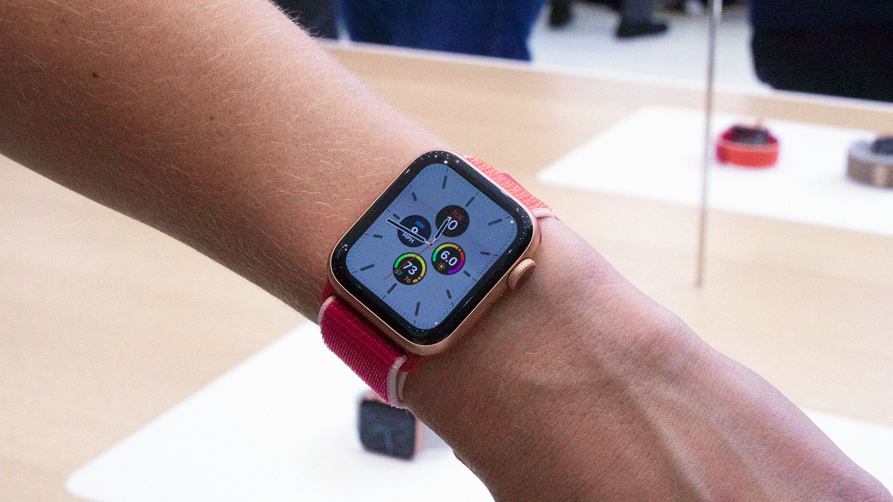 1-underscored-applewatchseries5