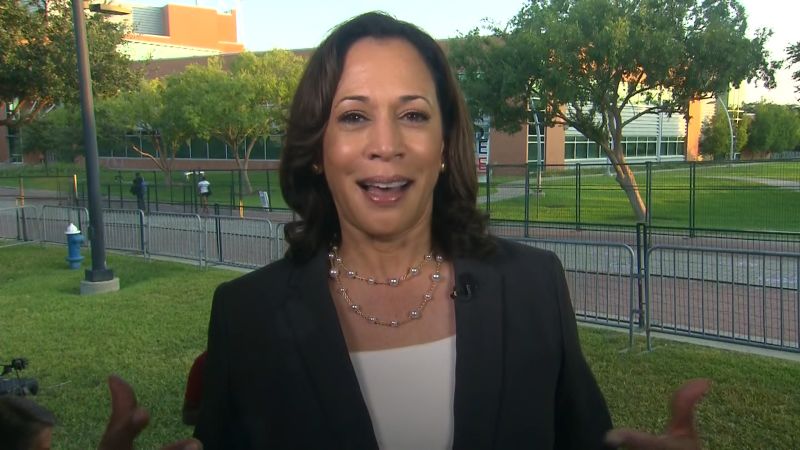 Kamala Harris Explains Why She Chuckled At Andrew Yang | CNN Politics