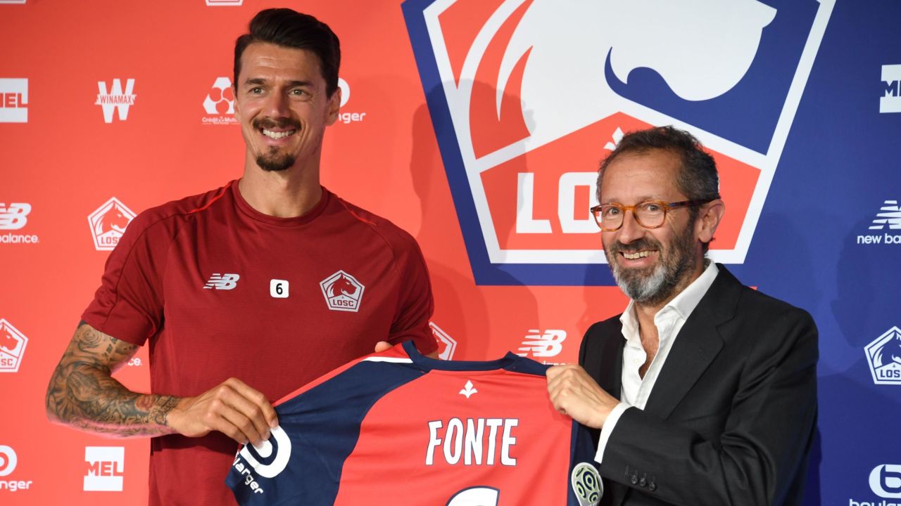 Jose Fonte with Lille CEO Marc Ingla when signing for the club.