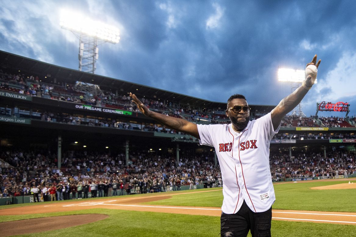 David Ortiz throws out first pitch at Fenway