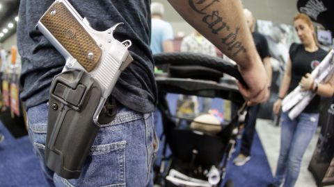 Some retailers have begun asking customers not to openly carry guns in stores because customers and employees feel unsafe shopping and working alongside people carrying guns. 