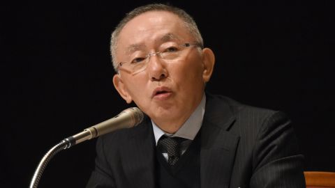 Tadashi Yanai wants a woman to succeed him as CEO of Fast Retailing. 
