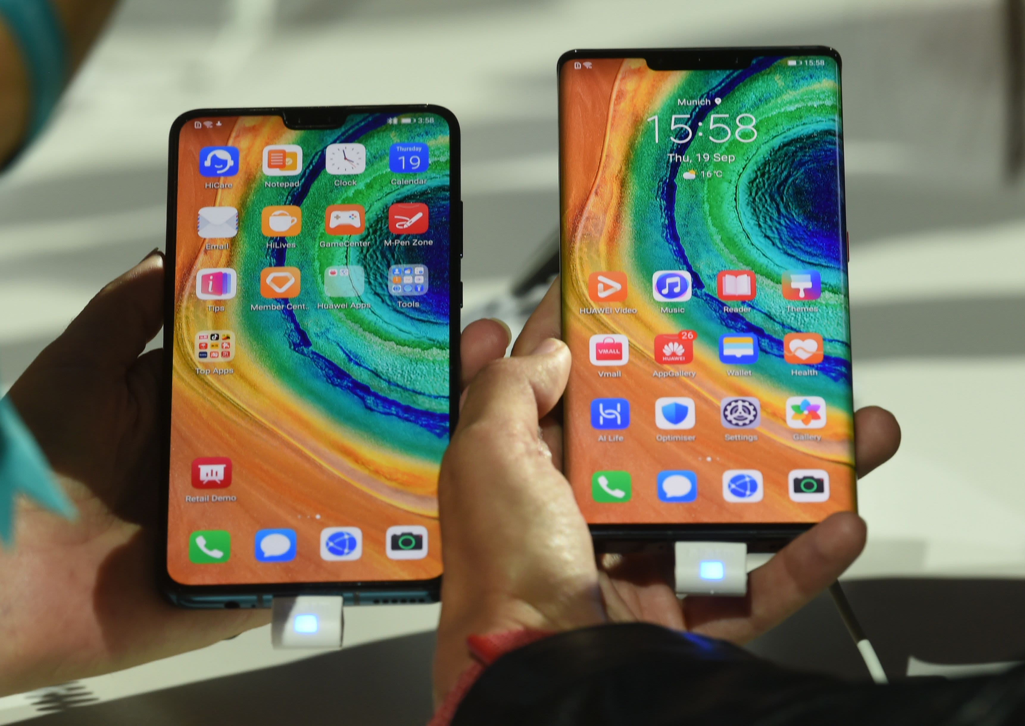 Huawei Mate 60 Pro: Re-energizing Resilience in the China
