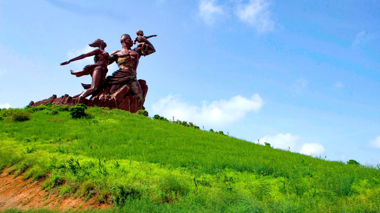 <strong>African Renaissance Monument: </strong>Higher than the Statue of Liberty in New York, this majestic bronze statue is the tallest in Africa. Getting to it is an exhilarating feat that's crowned by the breathtaking view of Dakar from the top of the monument.