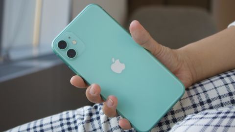 13-underscored iphone 11 review