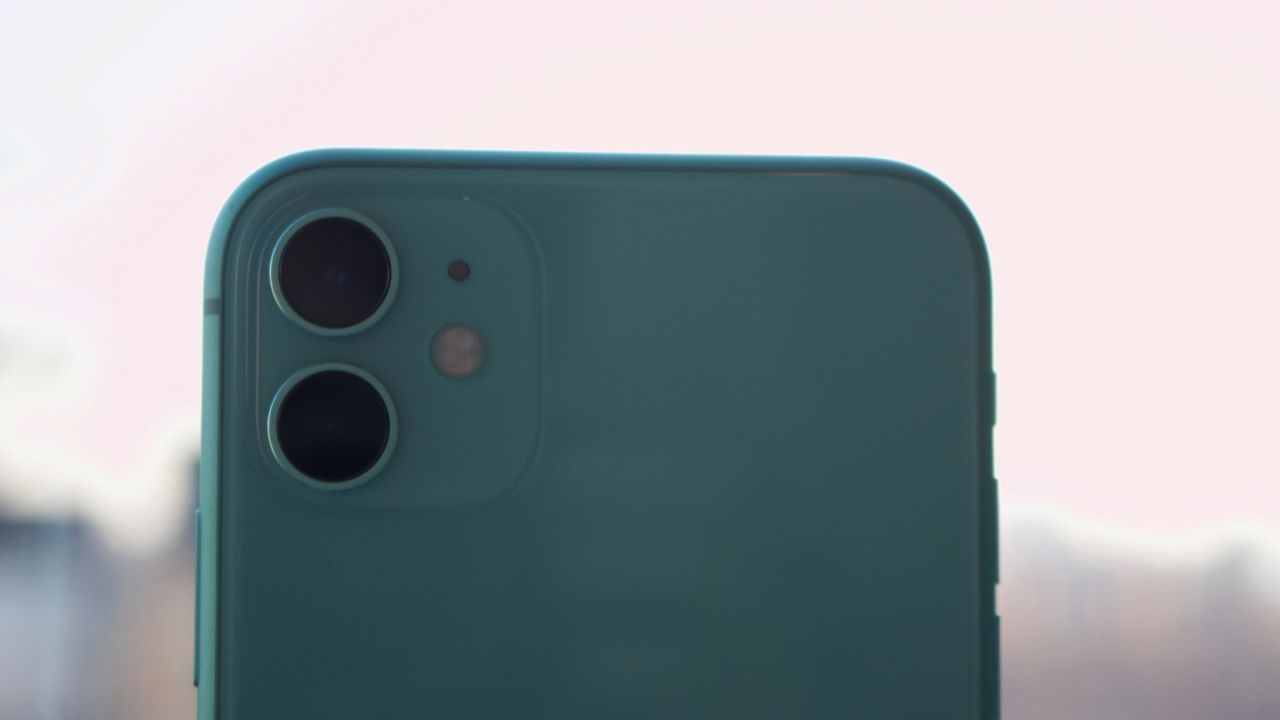 14-underscored iphone 11 review