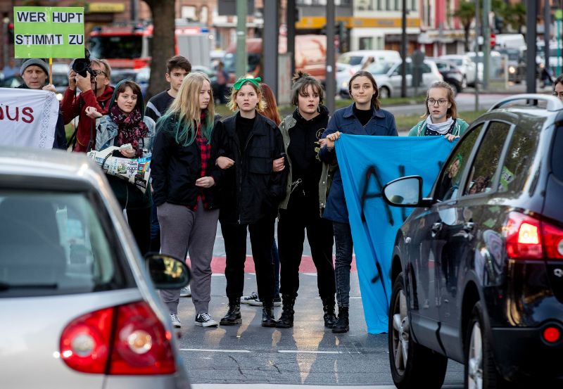 Climate Strikes Sweep The Globe As Protesters Demand Urgent Action | CNN