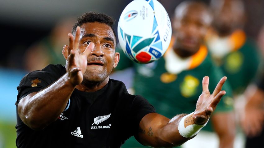 New Zealand's wing Sevu Reece catches the ball during the Japan 2019 Rugby World Cup Pool B match between New Zealand and South Africa at the International Stadium Yokohama in Yokohama on September 21, 2019. (Photo by Odd ANDERSEN / AFP)        (Photo credit should read ODD ANDERSEN/AFP/Getty Images)