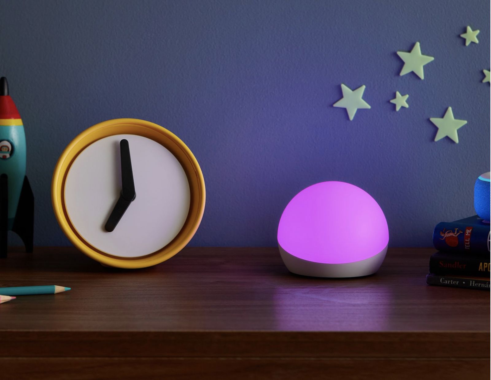 launches Echo Glow Alexa-compatible smart lamp for kids
