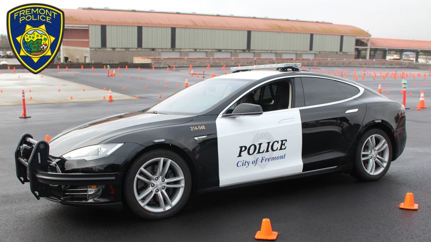 A Tesla electric patrol car belonging to a police department in San Francisco ran low on power in the middle of a pursuit on after someone in the department forgot to plug the car in for its usual charge.