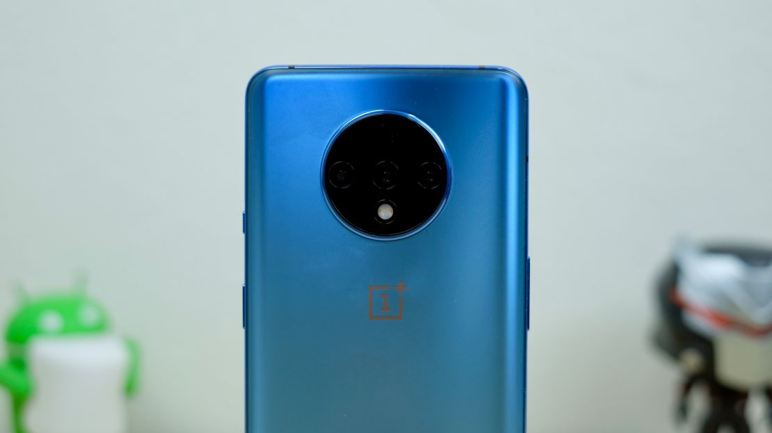 2-underscored oneplus 7t