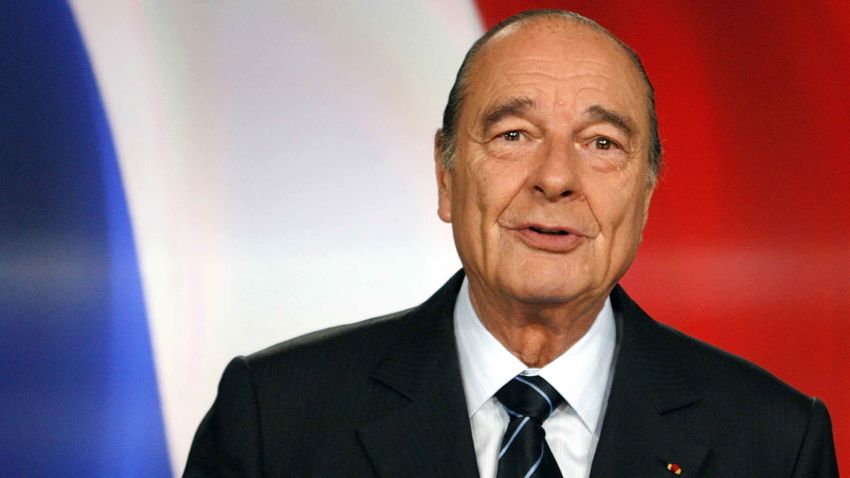 French president Jacques Chirac poses after recording a  television address from the presidential Elysee Palace in Paris, Sunday, March 11, 2007. French President Jacques Chirac announced Sunday that he will not seek a third term in elections six weeks away. Conservative Chirac, 74, in office for 12 years, had until now kept France guessing about his intentions. "I will not ask for your votes for a new term," he said in a television address. (AP Photo/Philippe Wojazer, pool)