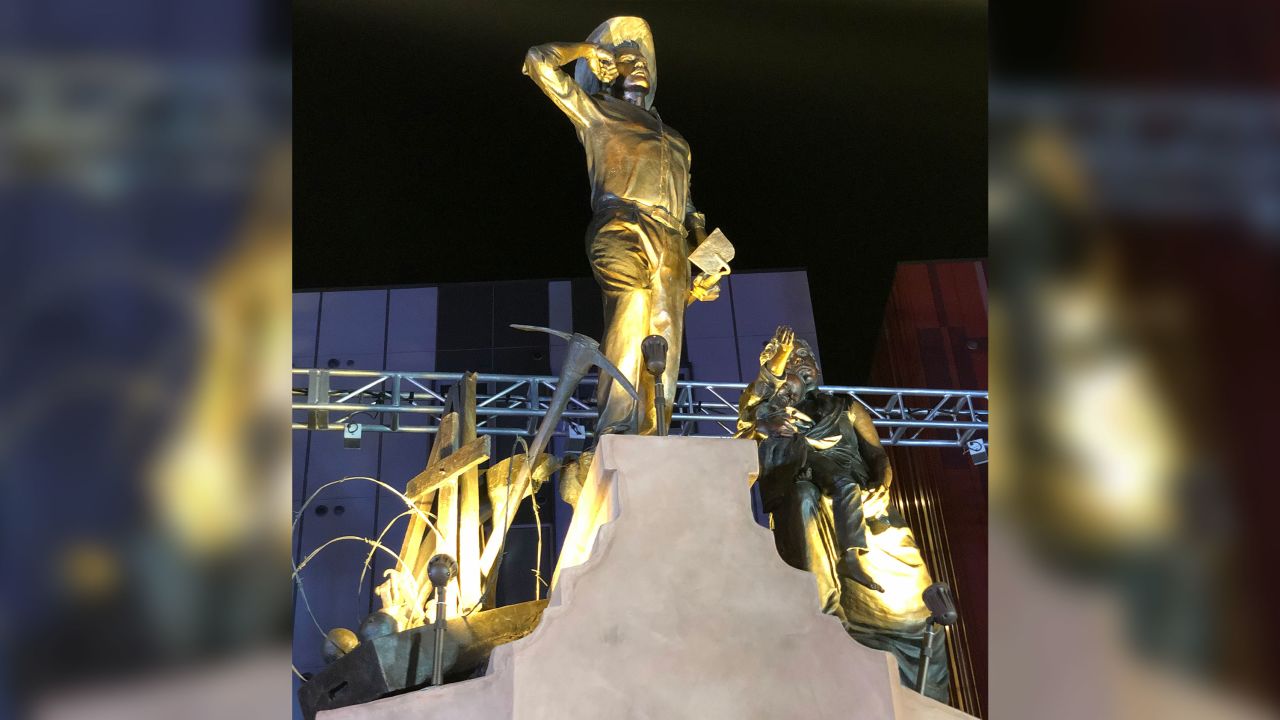 The 19-foot tall statue honoring migrants near downtown Los Angeles was unveiled Sunday, September 29, 2019. 