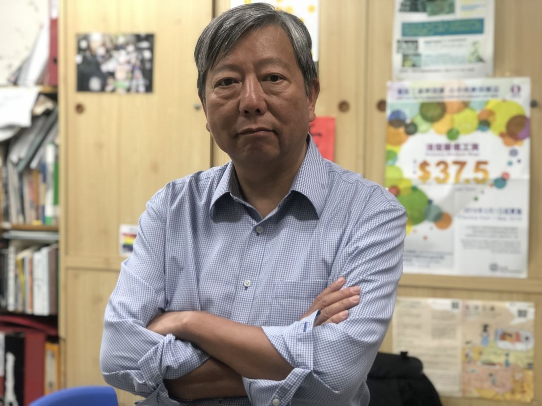 General Secretary of the Hong Kong Federation of Trade Unions, Lee Cheuk-yan, says that so-called 'white terror' is spreading into other industries. 