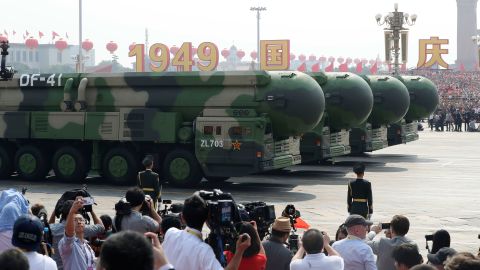 China paraded the powerful DF-41 intercontinental ballistic missile for the first time. 