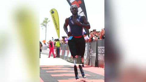 Roderick Sewell recently competed in a "Half Ironman," a 70.3-mile swim and run. He'll conquer the monstrous Ironman World Championship next.