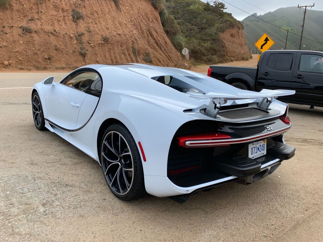 The Bugatti Chiron's rear wing raised automatically to allow heat to drift away from its big engine.