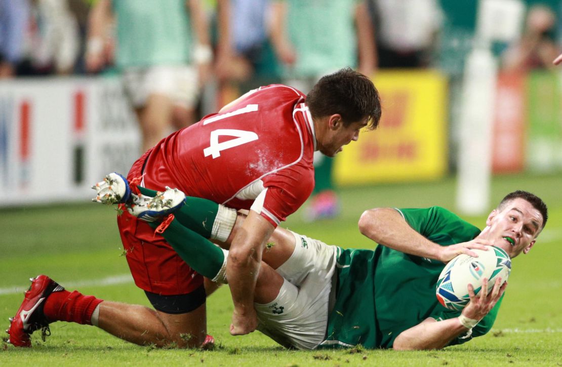 Johnny Sexton returned to the Ireland lineup after injury forced him to miss the game against Japan. 