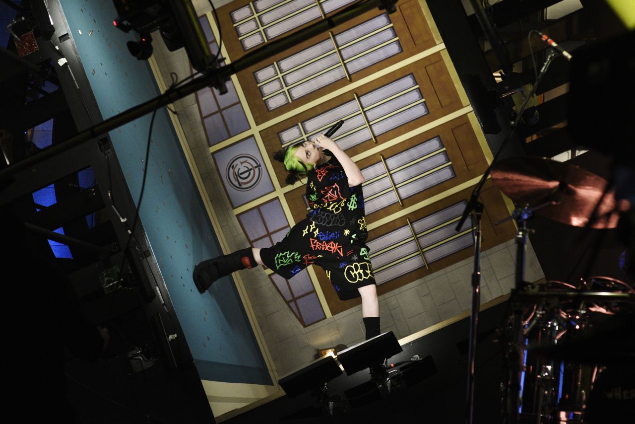 Singer Billie Eilish <a href="https://www.cnn.com/2019/09/29/entertainment/billie-eilish-snl-trnd/index.html" target="_blank">performs on "Saturday Night Live"</a> on September 28.