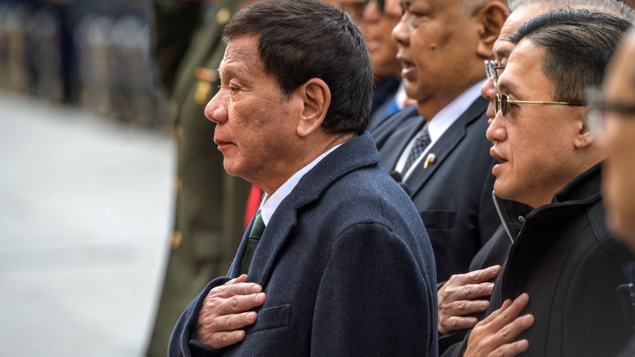 Philippine's President Rodrigo Duterte attends a wreath laying ceremony at the Tomb of the Unknown Soldier in Moscow on October 4, 2019, as a part of his official visit to Russia. 