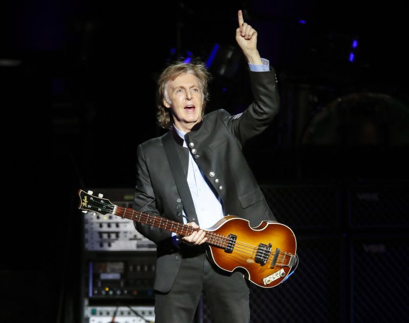 Paul McCartney slams animal experiments in new PETA music video | CNN