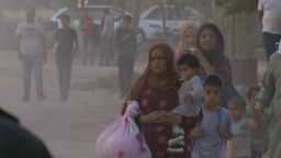 Fleeing Kurdish civilians 2