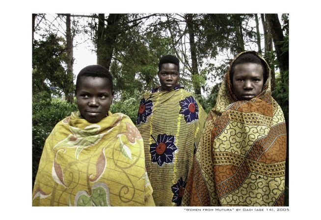 "Women from Mutura" by Gadi, age 14, 2005. 