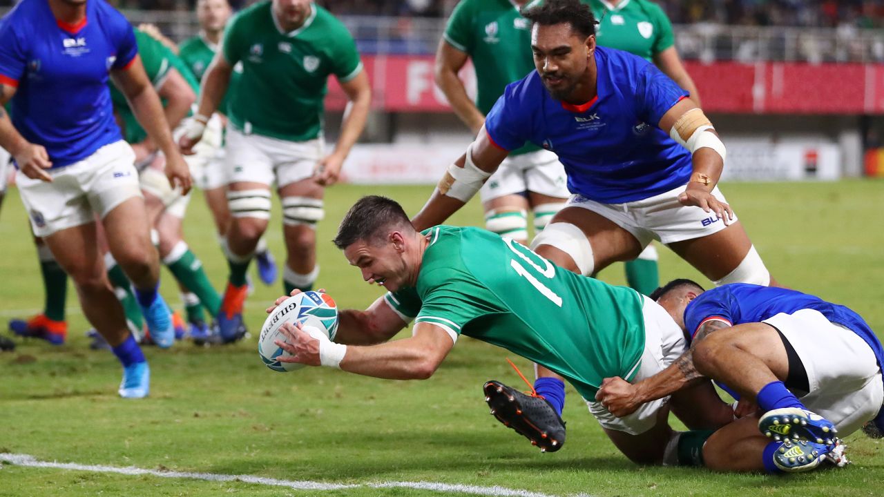 Johnny Sexton registers one of his two tries on the night.