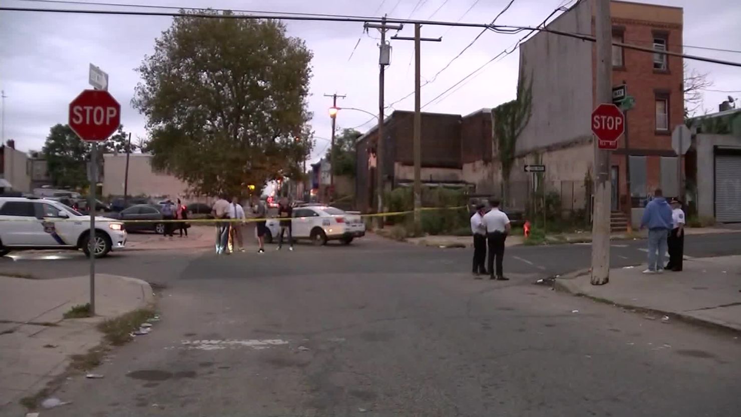 Philadelphia police say 6 people were shot 