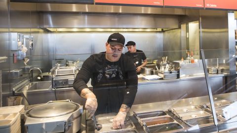 chipotle employee