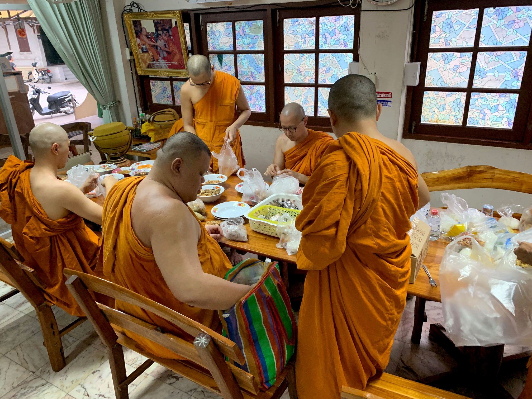 buddhist monk food