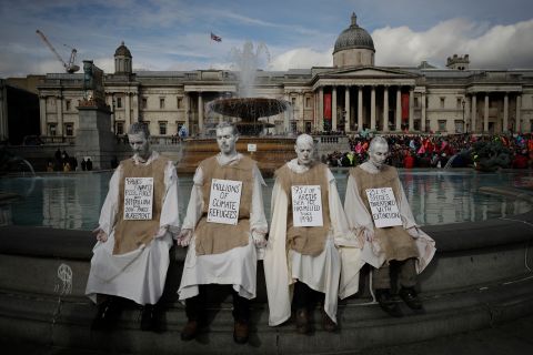 Extinction Rebellion climate change protesters demonstrate during a rally in Trafalgar Square in London on Wednesday, October 16. Climate protesters in London have kept up their campaign <a href="https://www.cnn.com/2019/10/15/uk/extinction-rebellion-london-ban-gbr-intl/index.html" target="_blank">despite being ousted by a police order</a> from their Trafalgar Square encampment on Monday.