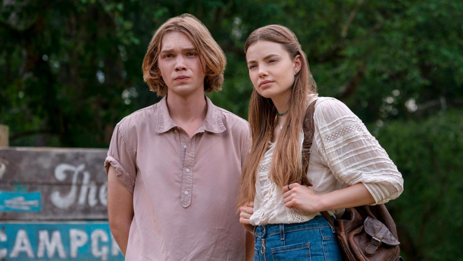 Charlie Plummer and Kristine Froseth in 'Looking for Alaska' (Alfonso Bresciani)