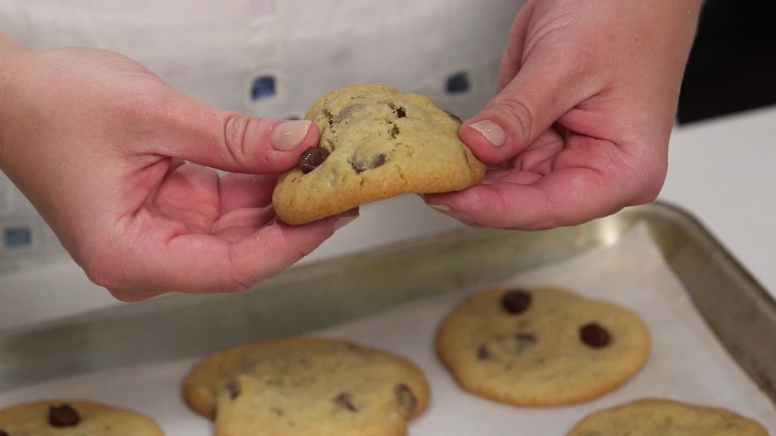 Bake cookies and deliver them to an older neighbor, a nursing home or the nurses and doctors at your local hospital. 