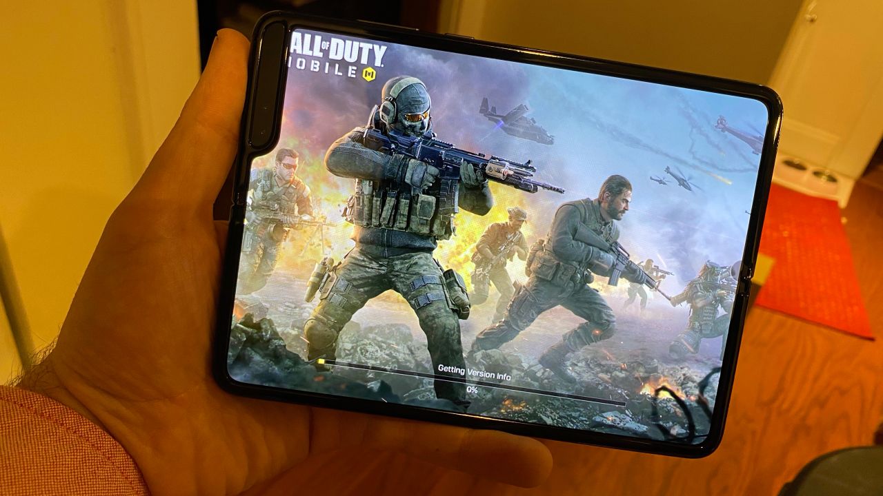 9-underscored samsung galaxy fold review